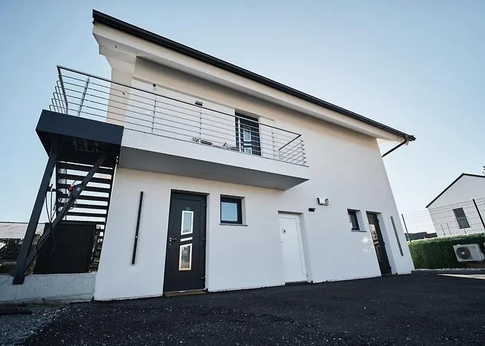 Blue Alpine Nest Apartamento *