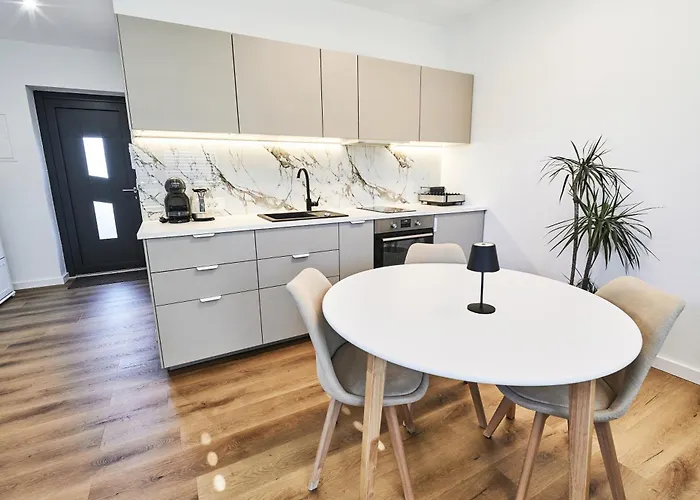 Blue Alpine Nest Apartamento